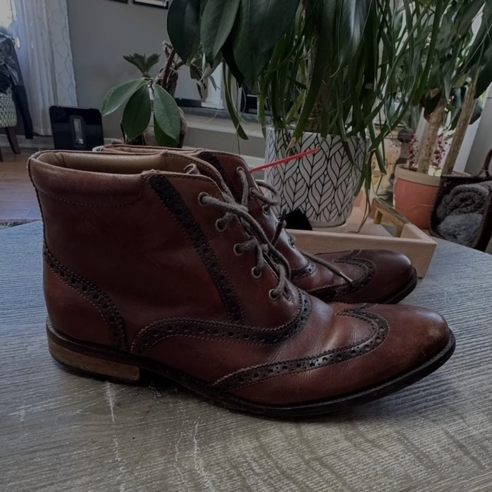 Mens Cole Haan Williams Wingtip Boots Sz 8.5 M Brown